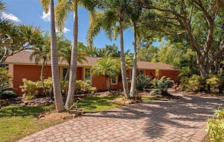 4435 Lords Dr, Sarasota, FL 34231