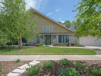 2318 Telemark Ln NW, Rochester, MN 55901