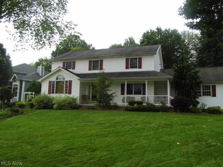 1044 Reservoir Run, Mineral Ridge, OH 44440
