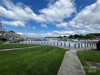 18837 Vineyard Point Ln Unit 19, Cornelius, NC 28031
