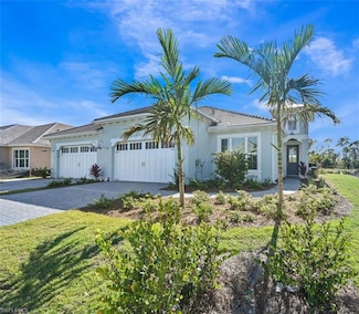 6407 Negril Isle Dr, Naples, FL 34113