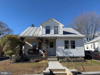 31 N 4th St, Shartlesville, PA 19554