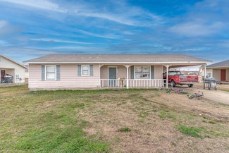 2805 Breezewood Dr, Jonesboro, AR 72401