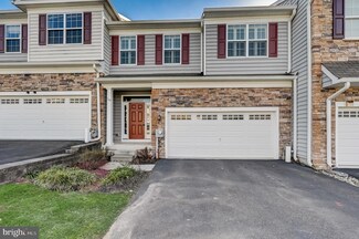 169 Fairfield Cir N, Royersford, PA 19468