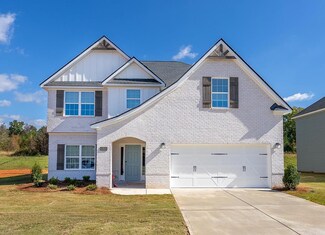 105 Beaver Creek Way, Lagrange, GA 30241