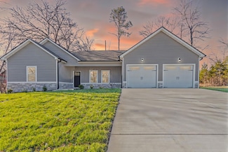 1907 Honeysuckle Trail, Fort Oglethorpe, GA 30742