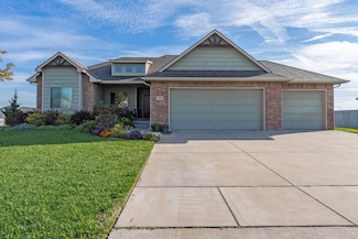 2416 S Monument St, Wichita, KS 67235
