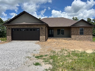 738 Colby Cir, Crossville, TN 38571