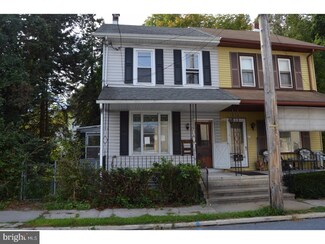 12 Main St, Mohnton, PA 19540