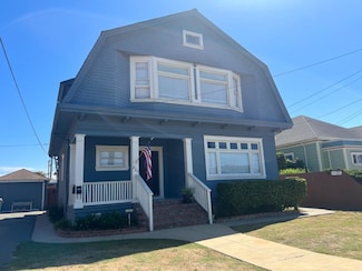 220 Maple Ave, Watsonville, CA 95076