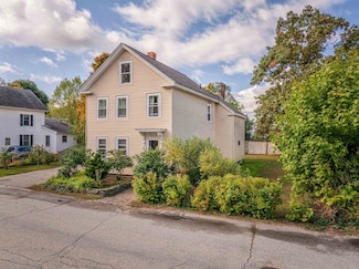 10 School St, Exeter, NH 03833