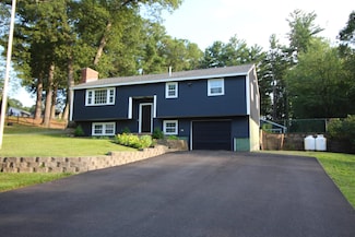13 Bedard Ave, Derry, NH 03038