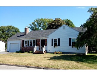 7 Birchfield St, Fairhaven, MA 02719
