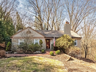 461 Fairview Rd, Pittsburgh, PA 15238