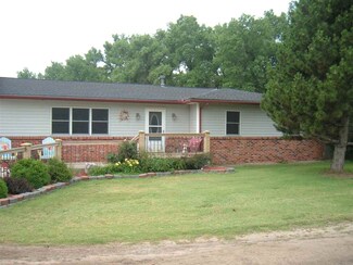 10329 W Us Highway 54, Pratt, KS 67124