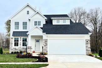 32811 Nature View Dr, New Carlisle, IN 46552
