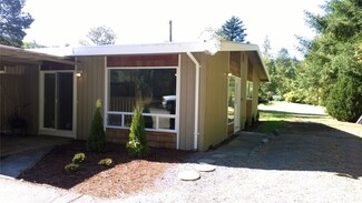 207 1st Ave NW, Issaquah, WA 98027
