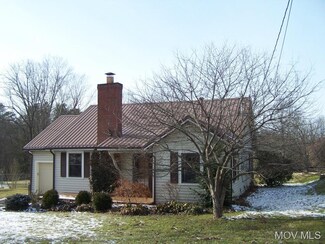 858 Parkersburg Rd, Spencer, WV 25276
