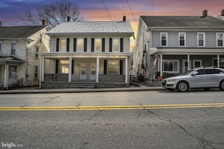 74 E Main St, Elizabethville, PA 17023