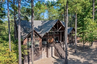 706 Red Berry Trail, Broken Bow, OK 74728