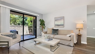 25191 Oak Canyon Ln Unit 2, Lake Forest, CA 92630