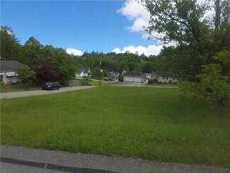 0 Park Ave, Bentleyville, PA 15314