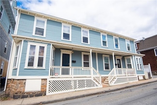11 Brewer St Unit 13, Newport, RI 02840