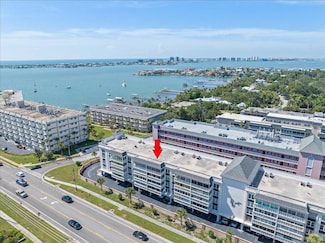 131 Bluff View Dr Unit 409, Belleair Bluffs, FL 33770