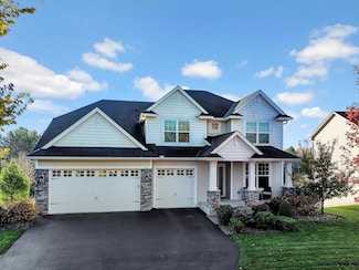 2885 White Pine Way, Stillwater, MN 55082