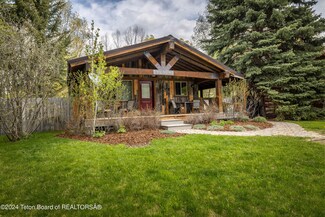1655 E J-W Dr, Jackson, WY 83001