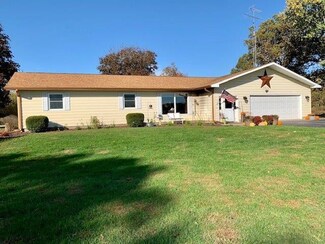 5315 N 1075 E, Grovertown, IN 46531