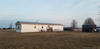 72266 Pace Rd, Tipton, MO 65081