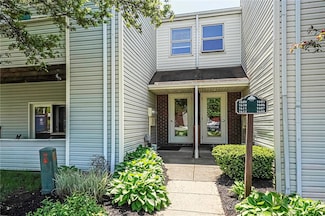 1611 Kenzie Dr Unit G11, Pittsburgh, PA 15205