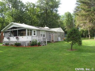 472 Hollis Path, Jordan, NY 13080