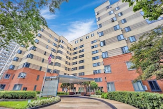 5048 N Marine Dr Unit E6, Chicago, IL 60640