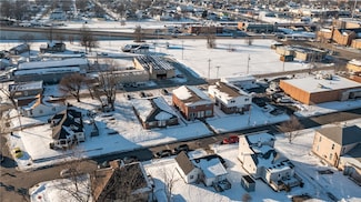 501 S 5th St, Effingham, IL 62401
