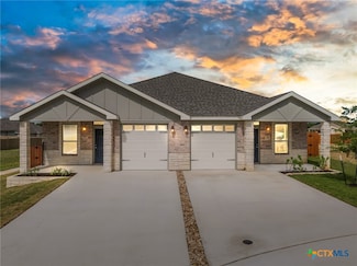 5121 Rose Petal Ct, Killeen, TX 76541
