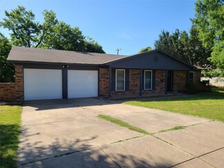 5705 Waits Ave, Fort Worth, TX 76133