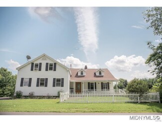 5327 Eureka Rd, Westmoreland, NY 13490