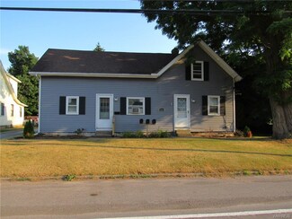 6064 East Ave, Newfane, NY 14108