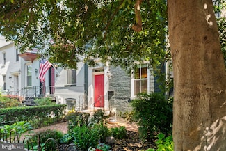 328 A St NE, Washington, DC 20002