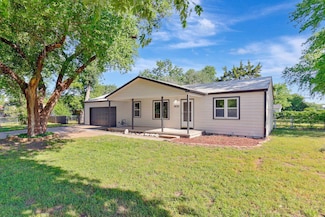900 W 51st St S, Wichita, KS 67217
