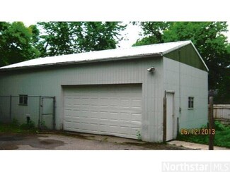 1510 Budd Ave, Maple Plain, MN 55359