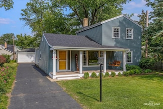 521 S Blanchard St, Wheaton, IL 60187