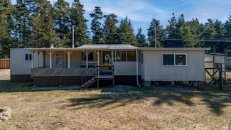 16700 Mitchell Creek Dr, Fort Bragg, CA 95437