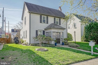 406 Chestnut St, Brooklawn, NJ 08030