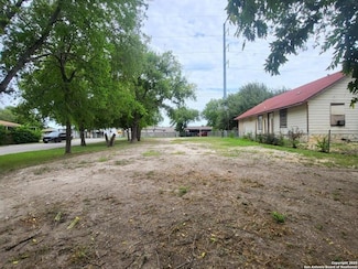 5050 Hemphill, San Antonio, TX 78228