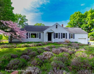 13664 84th St SE, Alto, MI 49302