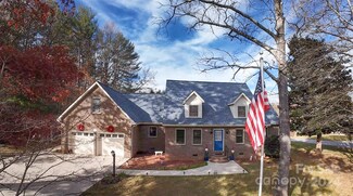 121 Apple Blossom Dr, Morganton, NC 28655