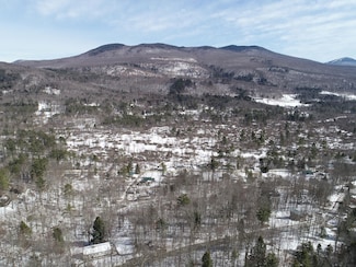 30 Long Trail, Pittsford, VT 05763